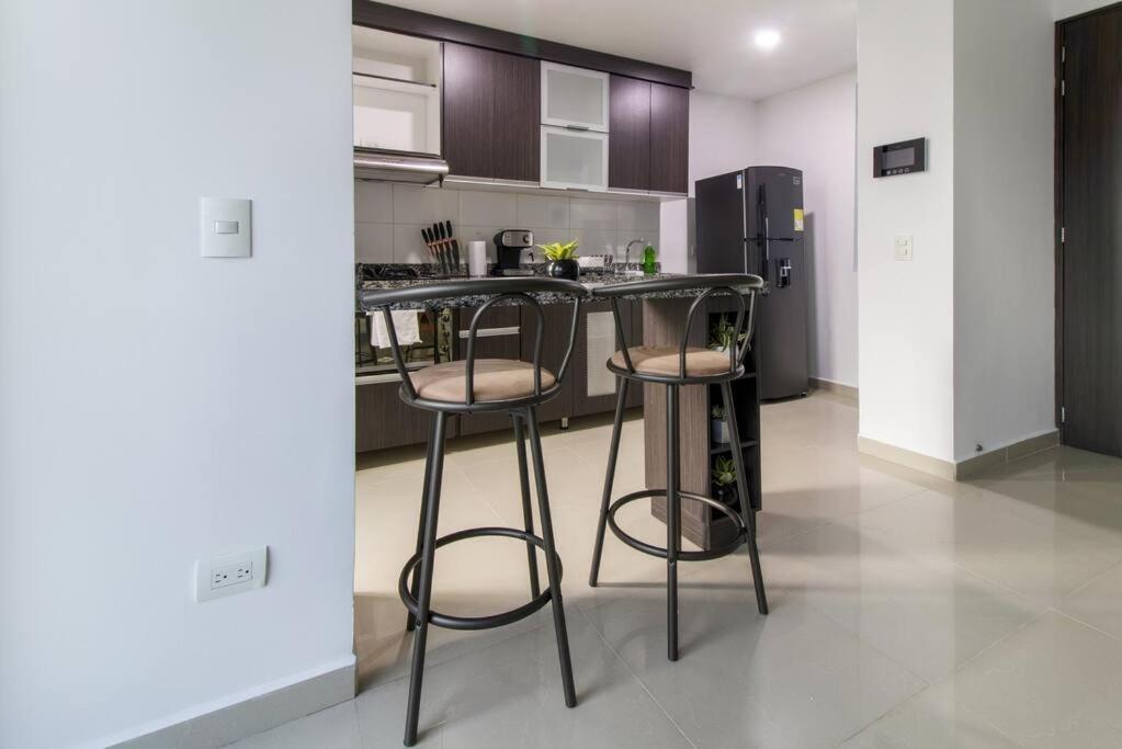 Amplio Apartamento En Calasanz - Estadio Medellín Esterno foto