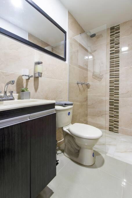 Amplio Apartamento En Calasanz - Estadio Medellín Esterno foto
