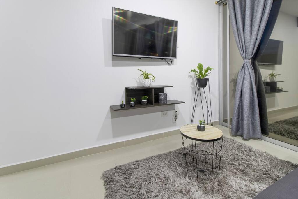 Amplio Apartamento En Calasanz - Estadio Medellín Esterno foto
